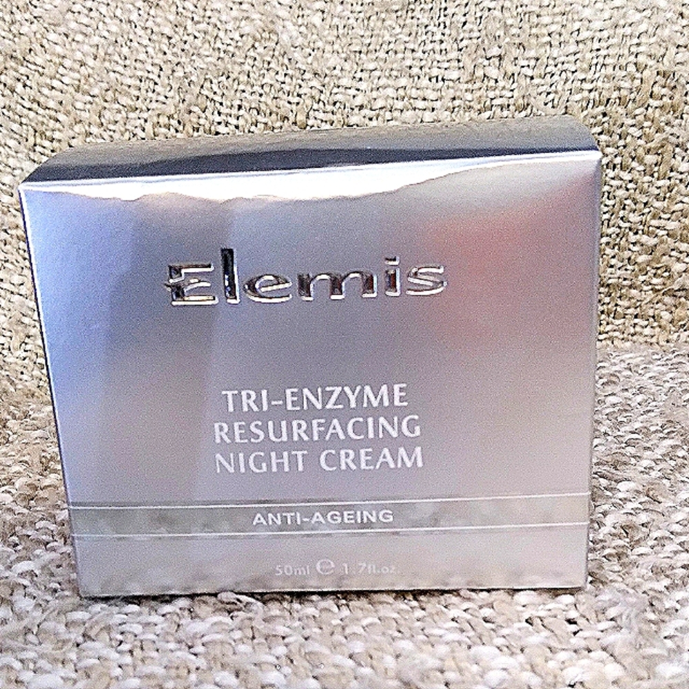 Elemis -Tri Enzyme Resurfacing Night Cream